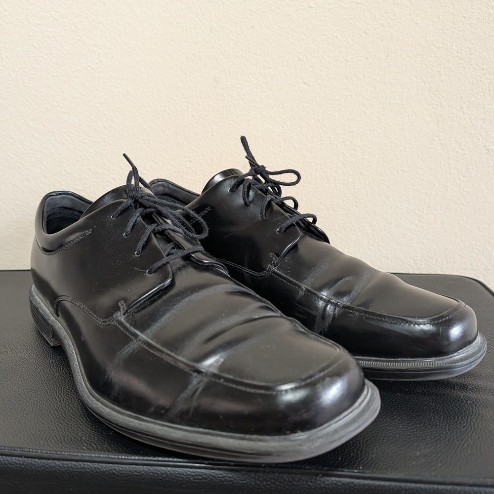 Rockport Men’s Waterproof Leather Oxford Dress Shoes, Size 12‎